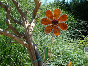 Gartenstecker in Form einer Blume