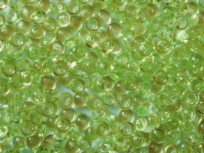Acryl - Raindrops ca. 5 mm, hellgrün