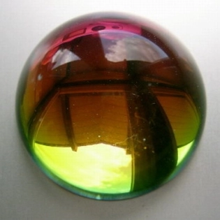 Rainbow-Kristallglaskugel 50 mm, m. Standfläche