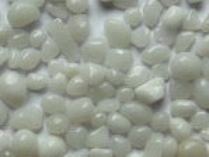 Glaskiesel gerundet, weiß-opak 8-10 mm/1 kg