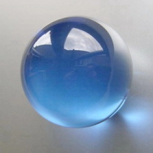 Kristallglaskugel 80mm, hellblau /mittelblau