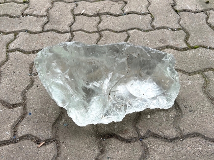 Glasbrocken kristall groß ca. 40 cm