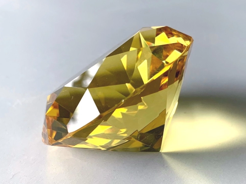 Crystal Glass Diamonds 50 mm Yellow
