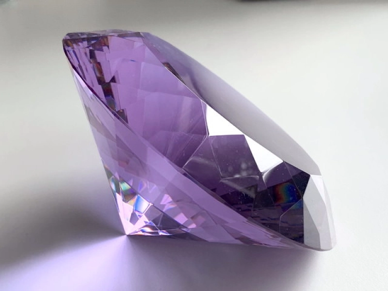 Crystal Glass Diamonds 150 mm Purple