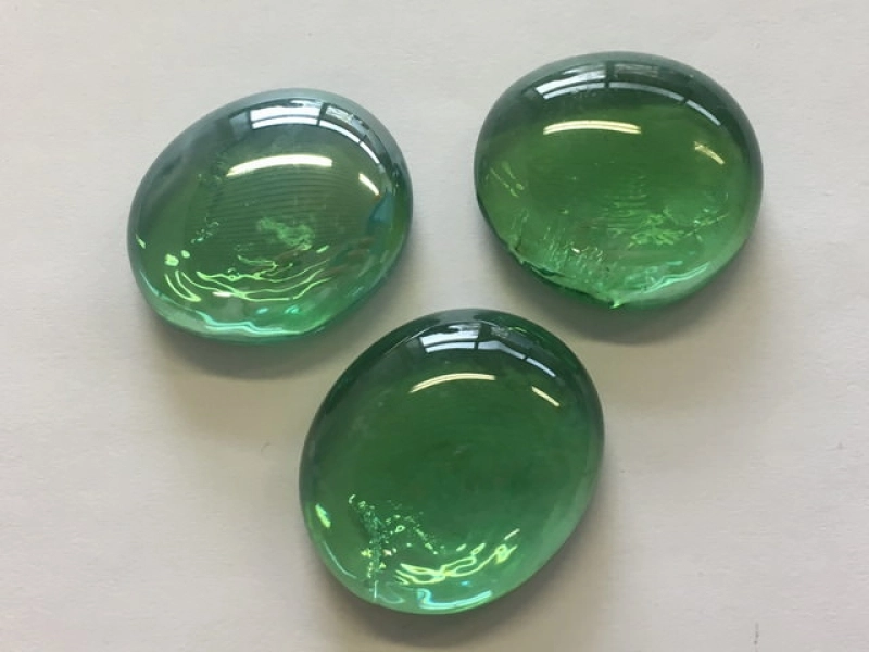 Glass Pebbles 28-30 mm Green | Shimmering Surface | 1 Kg | Glass Nuggets