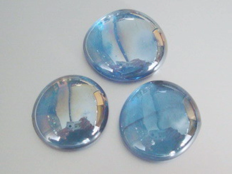 Glass Pebbles 28-30 mm Light Blue | Shimmering Surface | 20 Kg | Glass Nuggets
